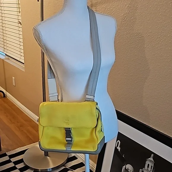 ๐Prada Sport 90 Vintage Nylon Shoulder Crossbody Bag, NWOT, Authentic ๐ - Picture 2 of 12